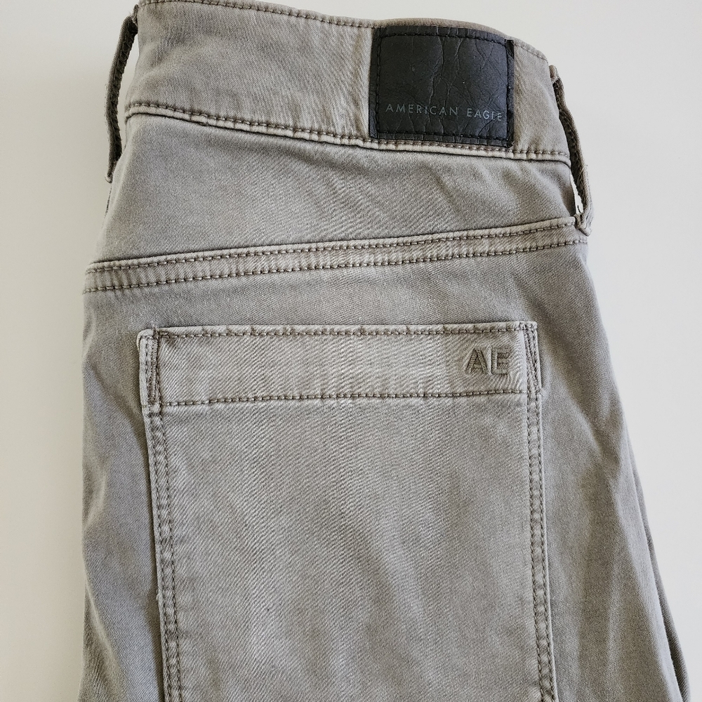 American Eagle Cargo Pants Size 2 - Picture 6 of 9